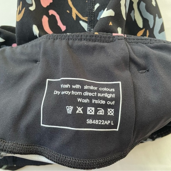 Sweaty Betty Power 9” Biker Shorts Small - Picture 6 of 7